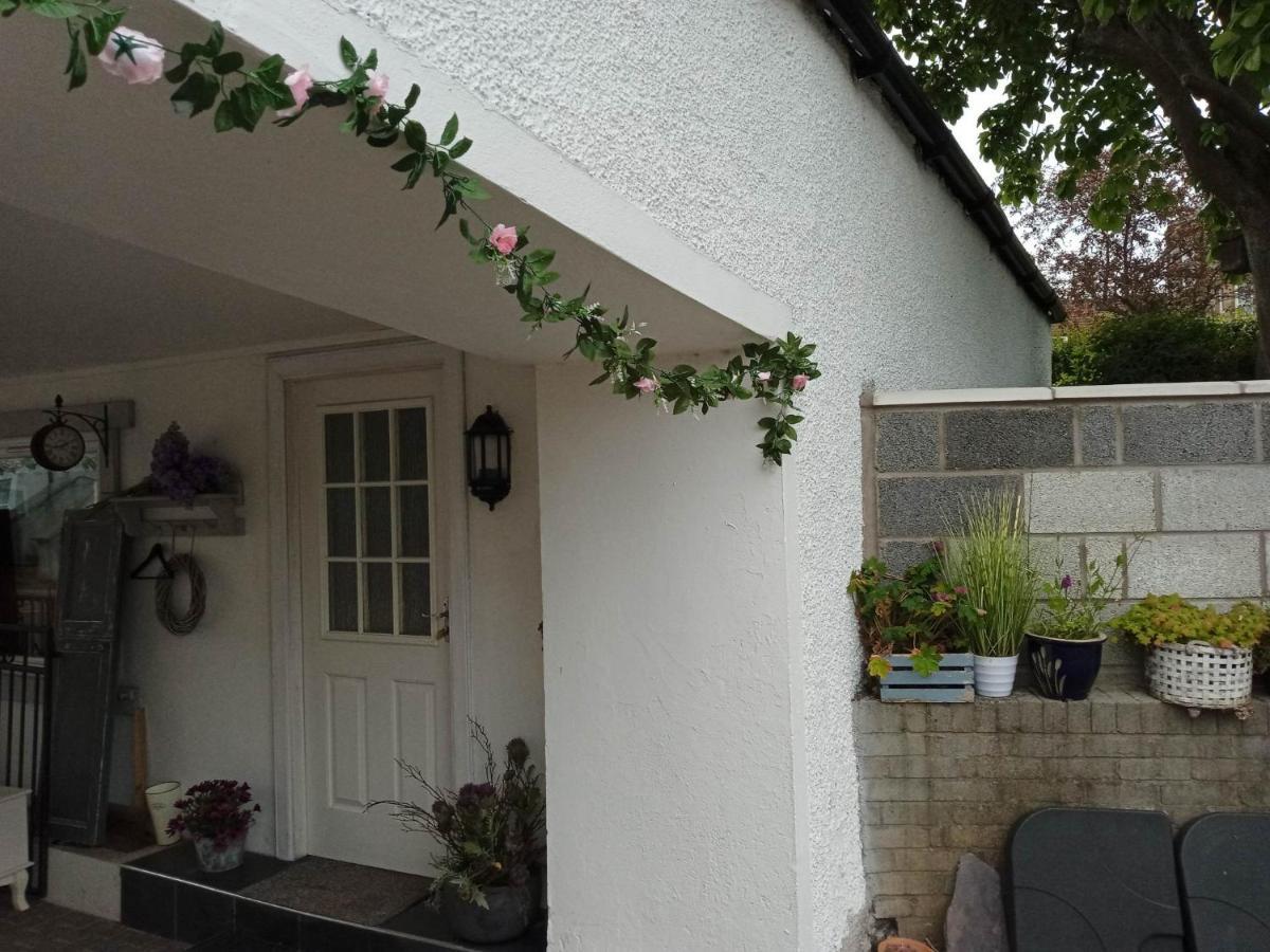 2 Bedrooms Sleeps 4 Free Wifi Parking Outdoor Area Lundin Links Luaran gambar